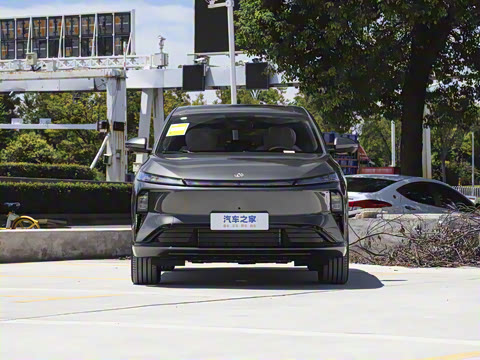 2025�� 185KM�����