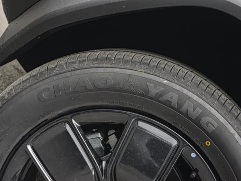 2025�� 215Զ�а�