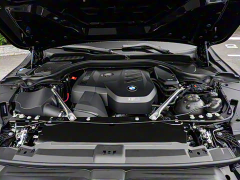 2026�� 530Li ������ M�˶���װ