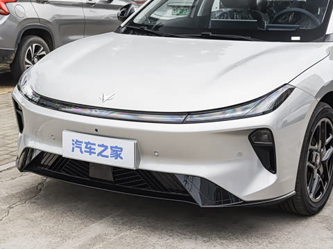 2026�� 535 MAX�����