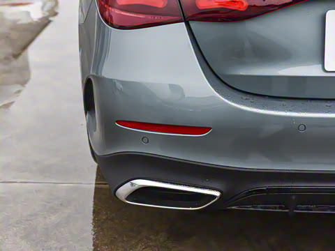 2026�� E 300 ʱ�����˶���