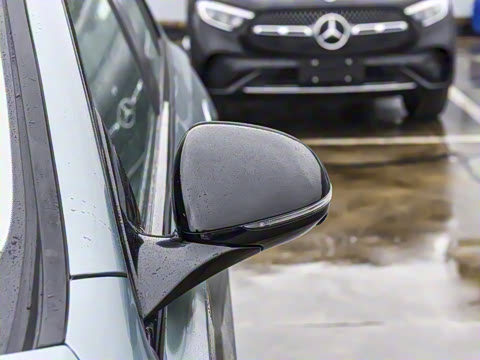 2026�� E 300 ʱ�����˶���