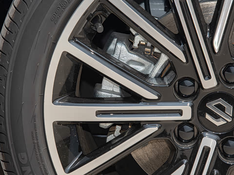 2025�� 550������