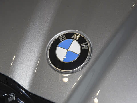 2026�� M35i