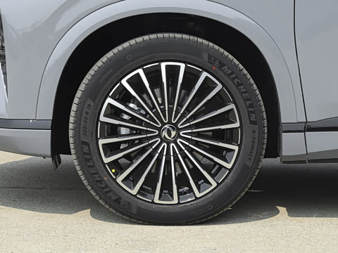 2025�� 185KM�����