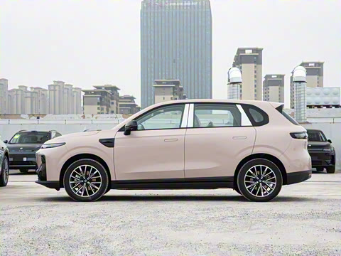 2025�� 600������