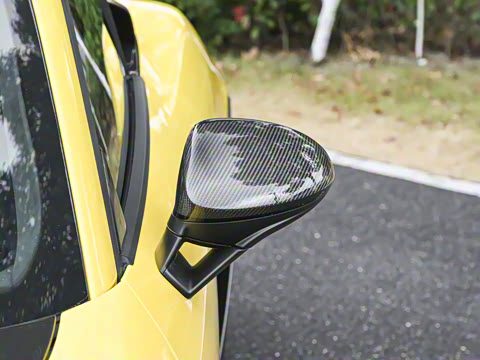 2023�� Spyder RS 4.0L