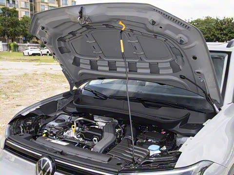 2026�� ���� 300TSI �����