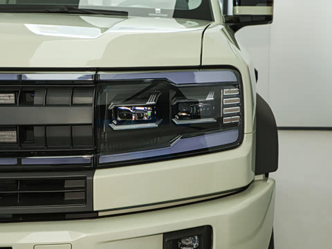 2025�� 210KM ��������Ultra��