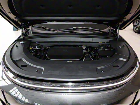 2025�� Ultra ���ܻ��°�