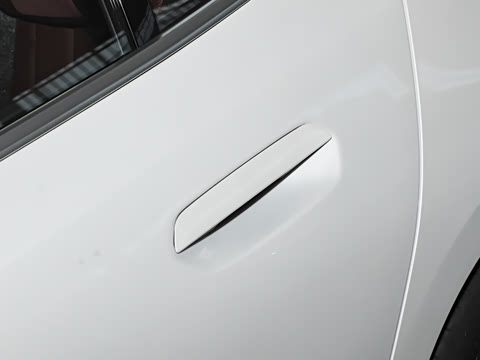 2026�� eDrive 35L M�˶���װ