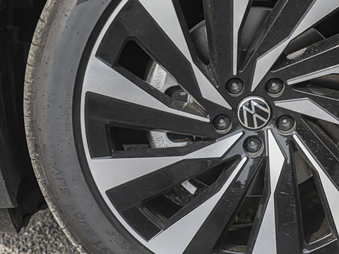 2026�� 450TSI �������� 7��