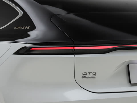 2025�� 102kWh ��ƽ���ر��