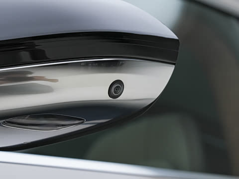 2025�� 102kWh ��ƽ���ر��