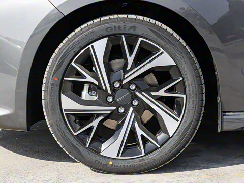 2026�� 1.5TD DCT Pro