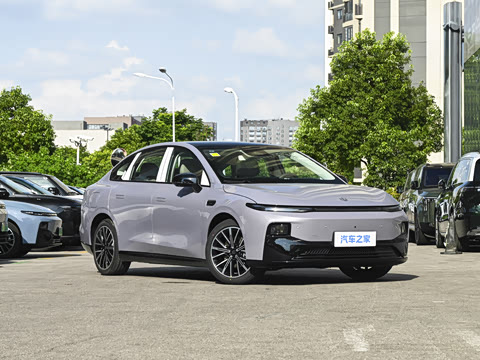 2027�� 590������