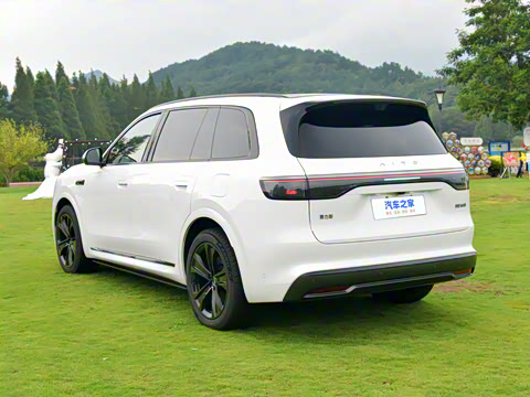 2025�� ���� Ultra ����������