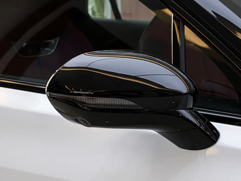 2026�� 2.0T ���а�
