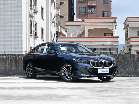 2026�� 525i M�˶���װ