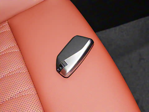 2025�� sDrive25Li M�˶���װ