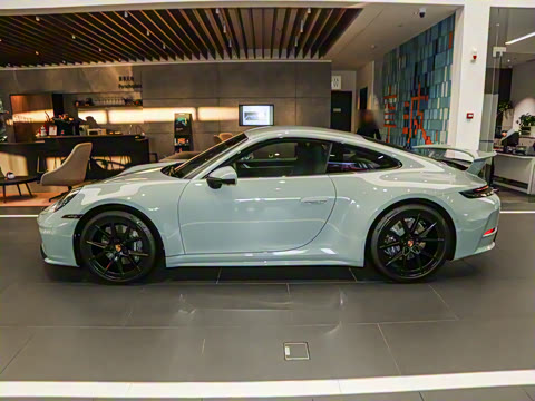 2026�� Carrera 3.0T