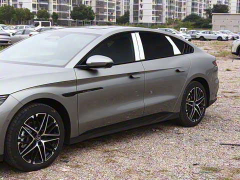 2025�� EV �Ǽݰ� 635KM�콢��