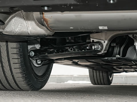 2026�� �Ŀ� 530Li ������ M�˶���װ