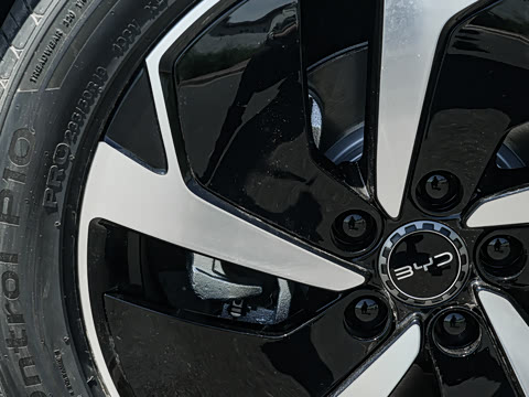 2026�� DM-i 305Զ����