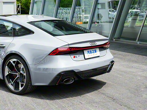 2025�� RS 7 4.0T Sportback performance