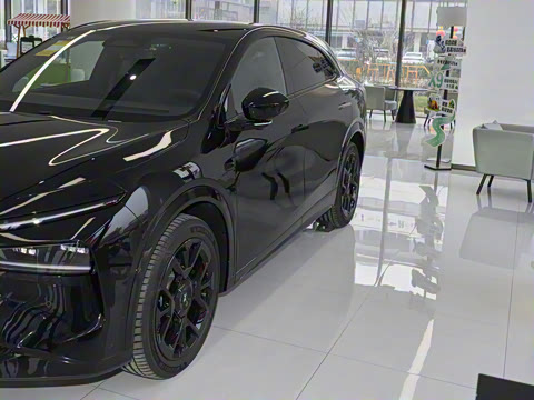 2026�� ���� 702 Max �콢��