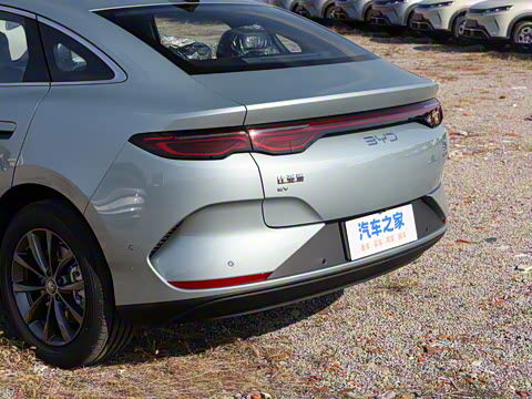 2025�� EV 545KM��Խ��