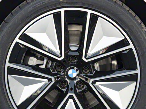 2026�� eDrive 40 L ��ҹ�˶���װ