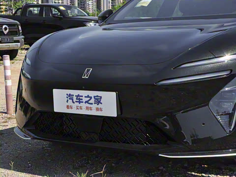 2025�� Ultra���̰�