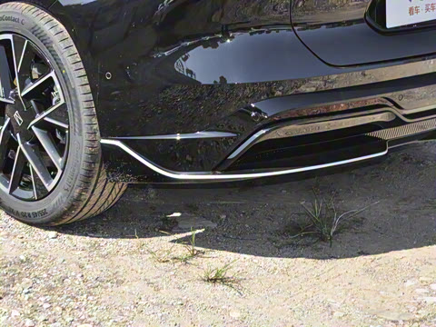 2025�� Ultra���̰�