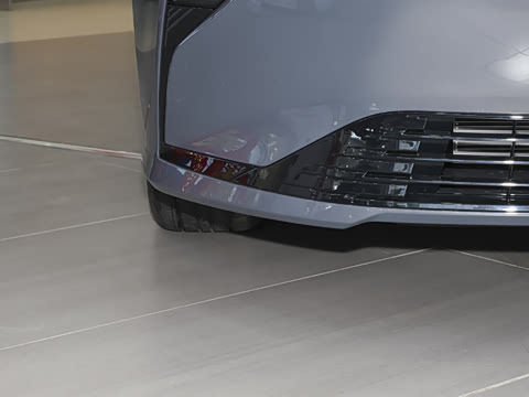 2026�� 1.8L ˫�� ��Ӣ��