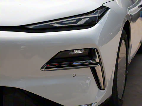 2025�� 60km EM-i ������