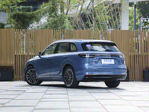 2025�� ���� Pro