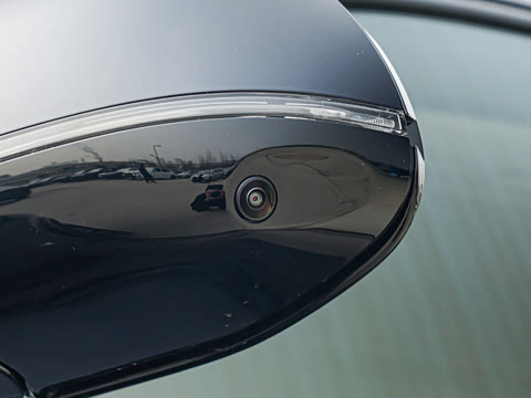 2026�� �Ŀ� xDrive 30Li ������M�˶���ҹ��װ