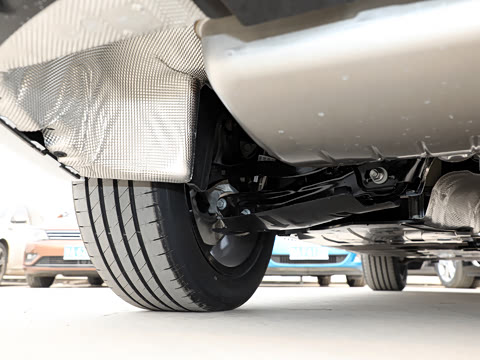 2026�� xDrive25L M�˶���ҹ��װ