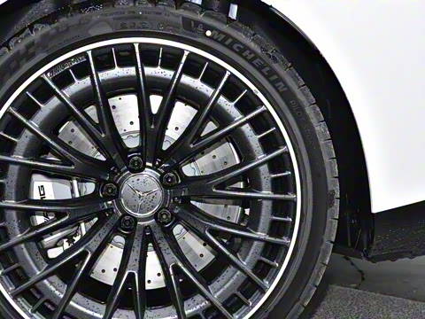 2025 Ŀ AMG CLE 53 4MATIC+ ܳ