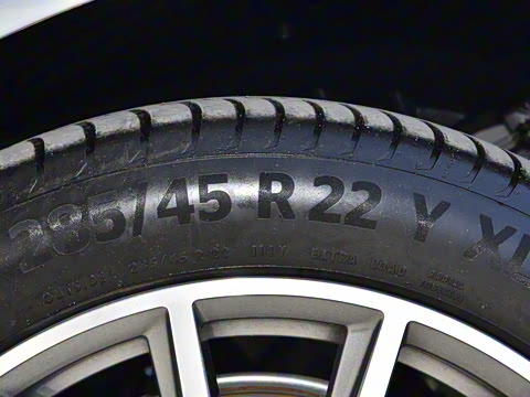 2025�� GLS 450 4MATIC ������