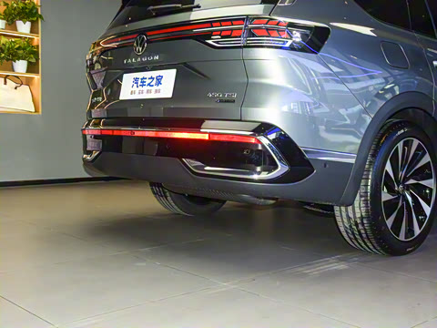 2026�� 450TSI �������� 7��