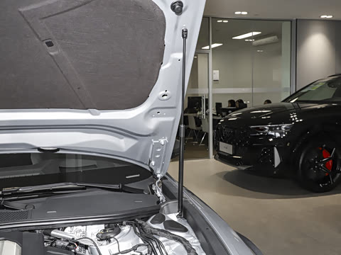 2025��  RS 6 4.0T Avant performance