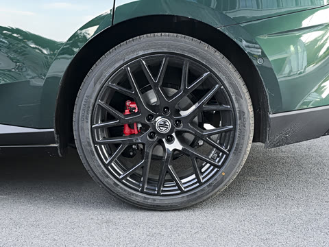 2026�� 2.0T Trophy+ �����Ǽݰ�