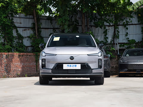 2026�� ������������Plus