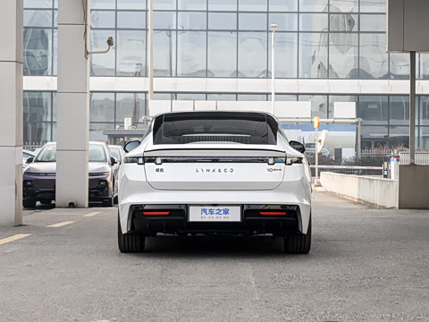 2025�� 240����Ultra H5