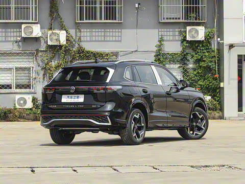 2026�� PRO 380TSI ���� R-Line �����