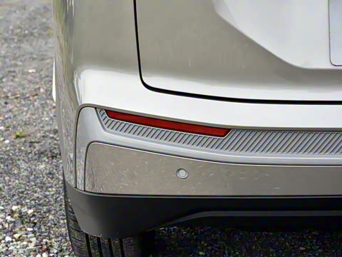 2025�� Plus 610 ������