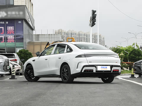 2026�� 560MAX