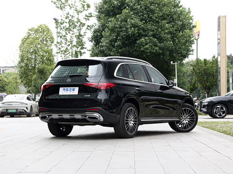 2026�� �Ŀ� GLC 300 L 4MATIC ������